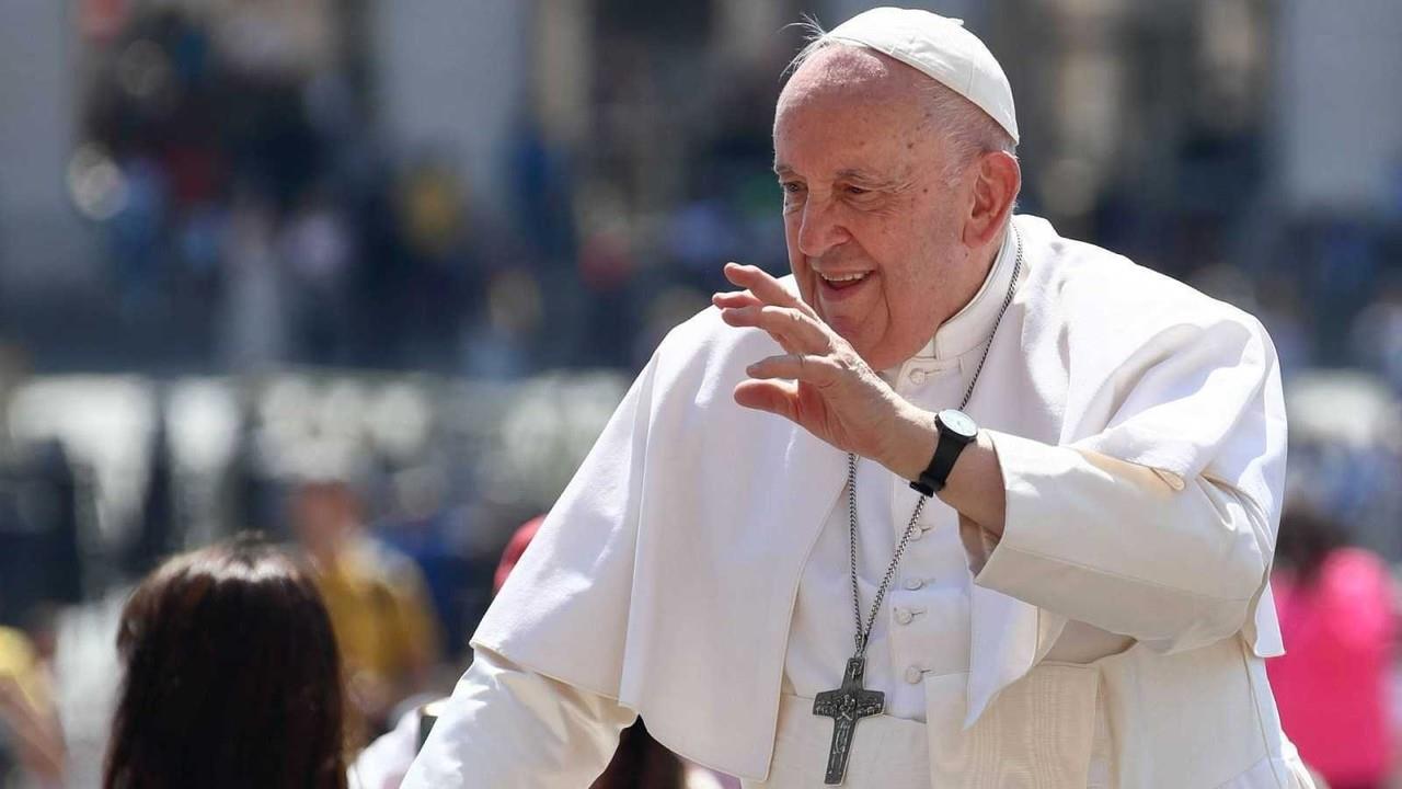 El portavoz del Vaticano, Matteo Bruni, también dijo que se espera que el Papa tenga una recuperación funcional completa. Foto: RTVE