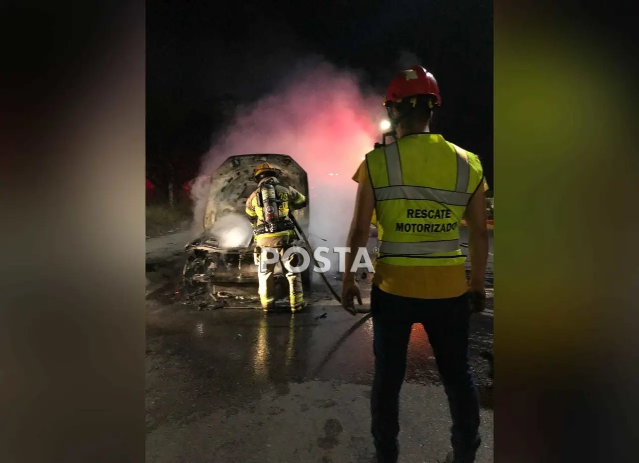 El incidente ocurrió a la altura de la avenida Monte Everest, en la colonia Cumbres San Ángel. Foto: Raymundo Elizalde.