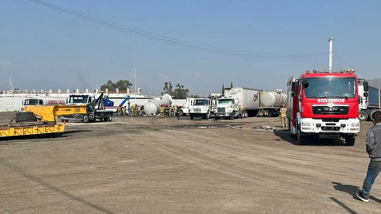 Los hechos ocurrieron en una pensión ubicado a un costado de la caseta de San Marcos Huixtoco en la autopista Mexico-Puebla. Foto: Israel Lorenzana.