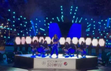 VIDEO: Anitta pone el ambiente en la final de la Champions League