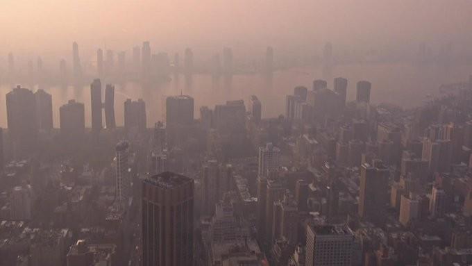 Humo de incendios forestales de Canadá duplicó los casos de asma en Nueva York