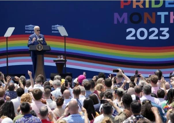 Celebra Biden mes del orgullo LGBTQ en Casa Blanca