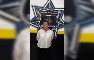 Fue detenida la mujer captada en video agrediendo a una alumna del CBTis 89