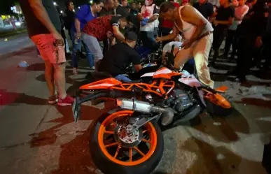 VIDEO: Muere joven tras arrancones en motocicleta en Minatitlán, Veracruz