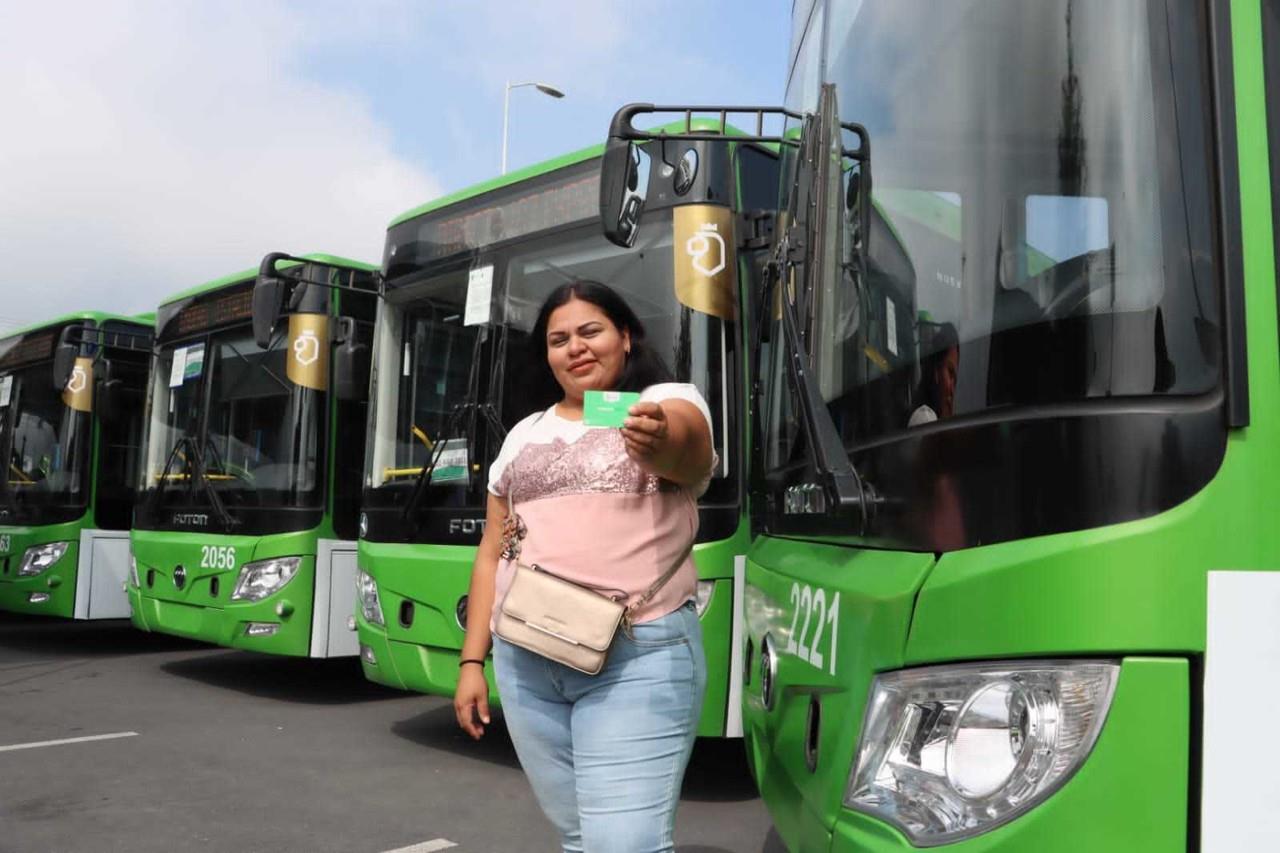 Para quienes asistan por la tarjeta Me Muevo, la misma estará precargada con cien pesos de apoyo para uso del camión urbano de la ruta Nuevo León, sistema de metro y transmetro. Foto: Cortesía.