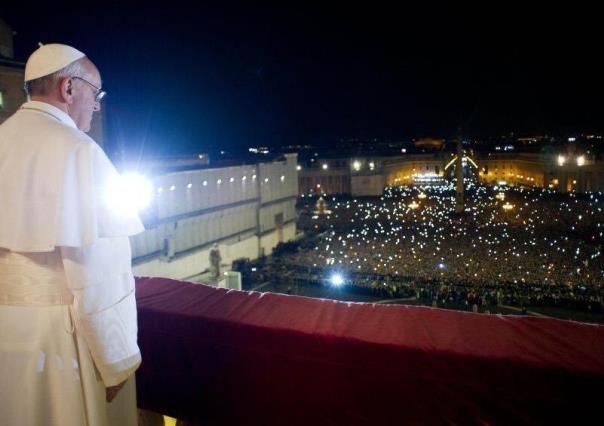 Vaticano anuncia próxima alta del papa Francisco tras cirugía