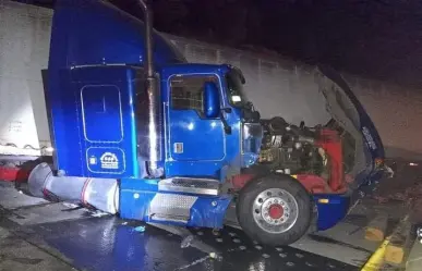 Impacta tráiler con vehículos en la México-Puebla y deja seis heridos