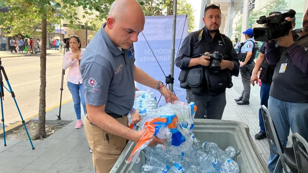 Instalan en Monterrey estaciones de enfriamiento