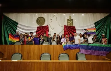 Celebran aprobación de matrimonio igualitario en Nuevo León