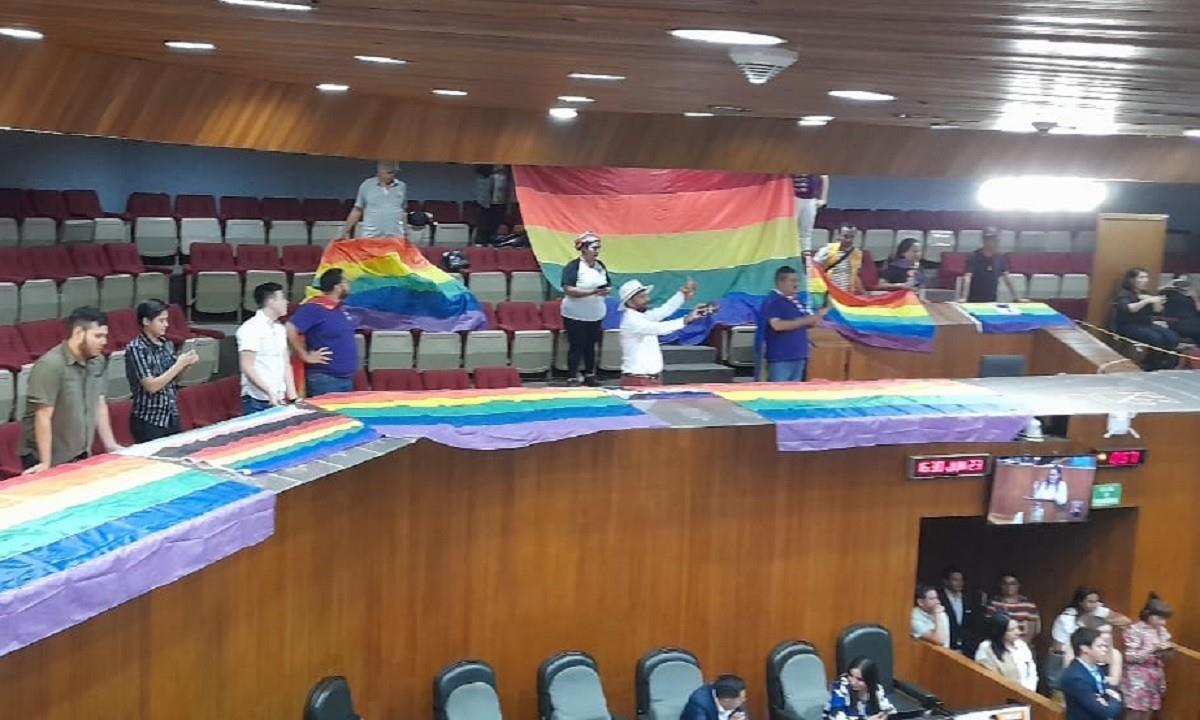 Aprueba Congreso de Nuevo León matrimonio entre personas del mismo sexo