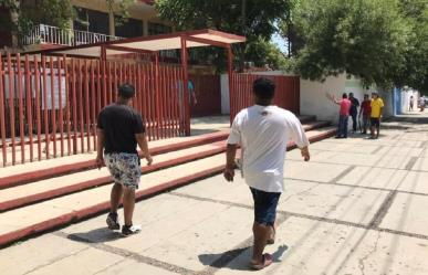 Alumno de secundaria se desvanece por golpe de calor en Ciudad Victoria