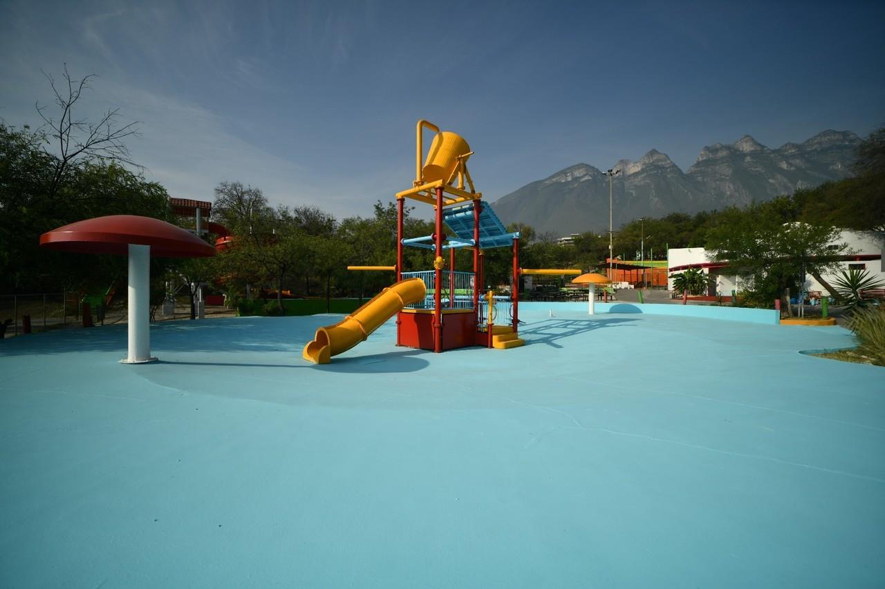 Abrirán albercas de los parques España, Aztlán y Tucán