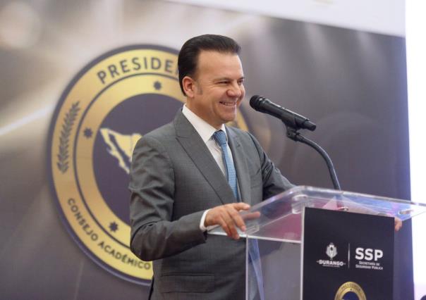 Entra Esteban Villegas entre los mejores gobernadores de México