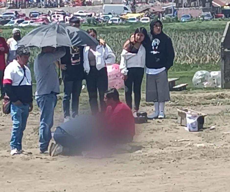 La zona fue acordonada por elementos de la policía local y estatal, mientras que la Fiscalía General de Justicia del Estado de México (FGJEM). Foto: Especial.