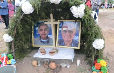 Conmemoran primer aniversario luctuoso de los 2 sacerdotes Jesuitas