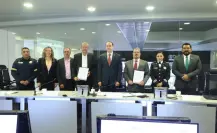 Firman convenio para prevenir e inhibir el robo de vehículos en el Edomex