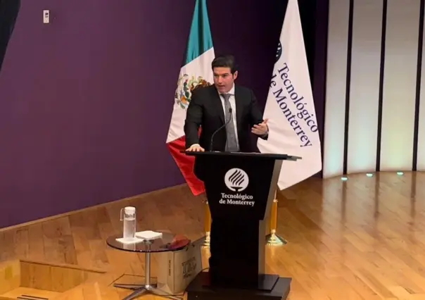 Samuel García presenta su nuevo libro sobre el equilibrio en la Federación