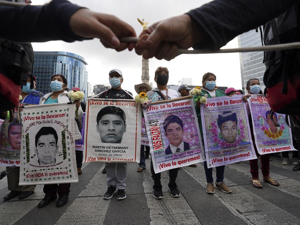 Caen militares por desaparición de los 43 estudiantes de Ayotzinapa