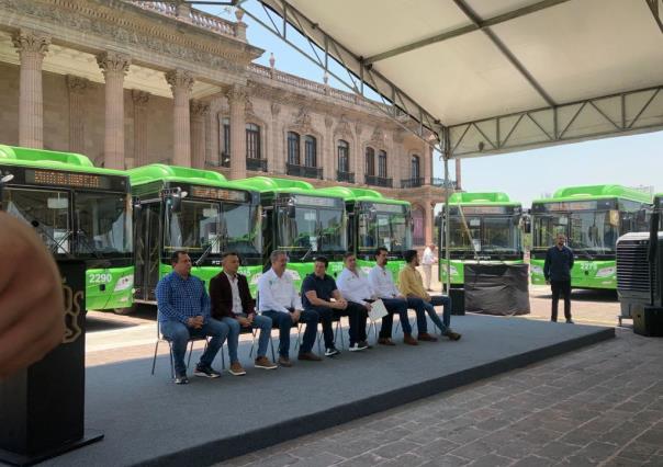 Entran en circulación 20 camiones de ruta Villa Olímpica