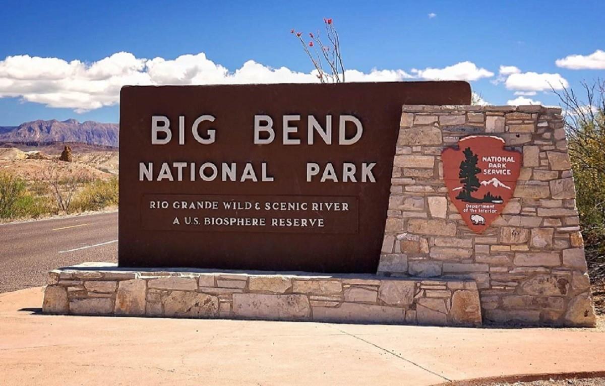 Un hombre y su hijastro murieron tras salir a caminar al Parque Nacional Big Bend en Texas en momentos que se registraba una temperatura de 48 grados centígrados. Foto: World Travel Guide