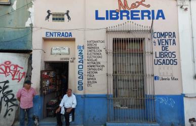 Librería Max: de cuatro cajitas de libros a una librería completa