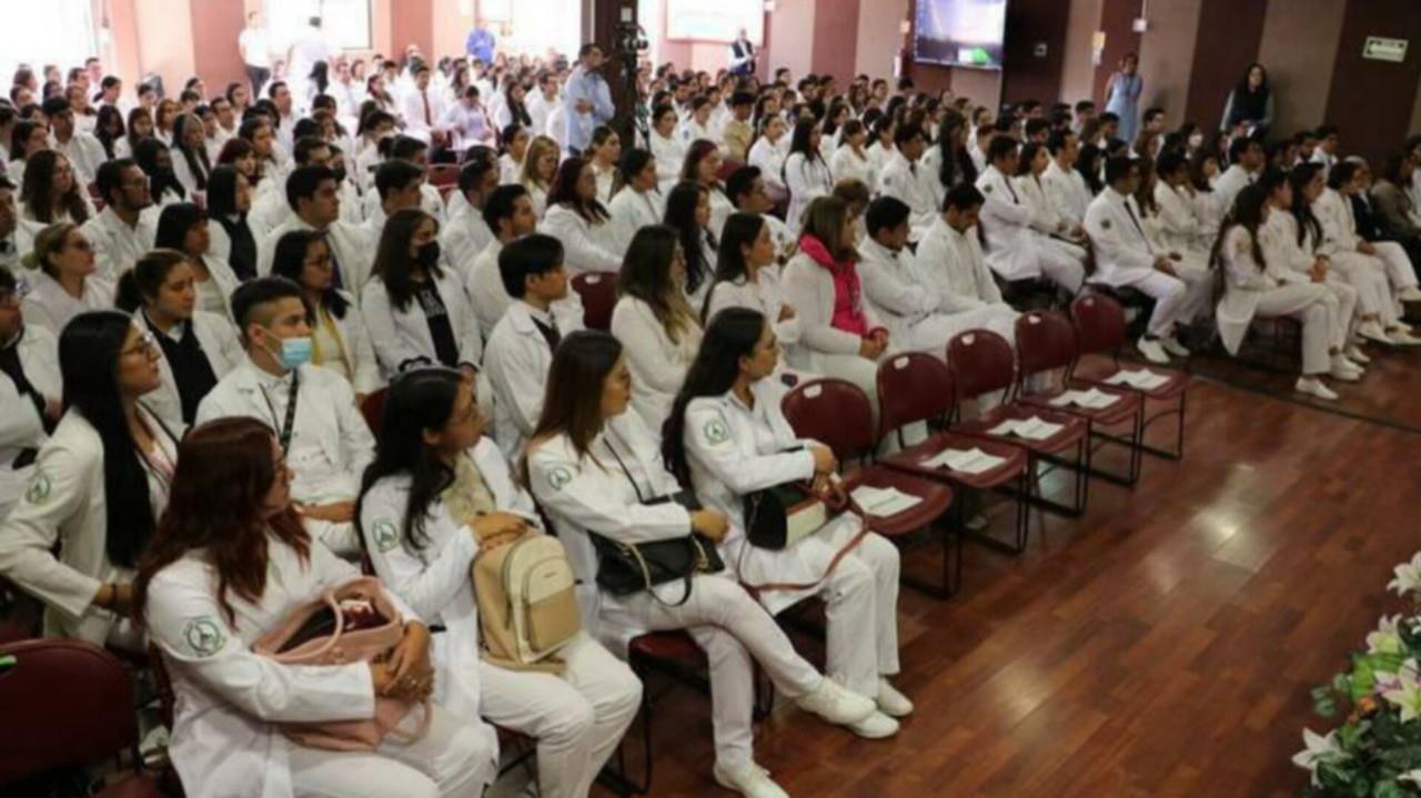 Inició el curso de inducción a 345 médicos internos de Pregado que se integrarán a los hospitales del ISEM. Foto: Cortesía