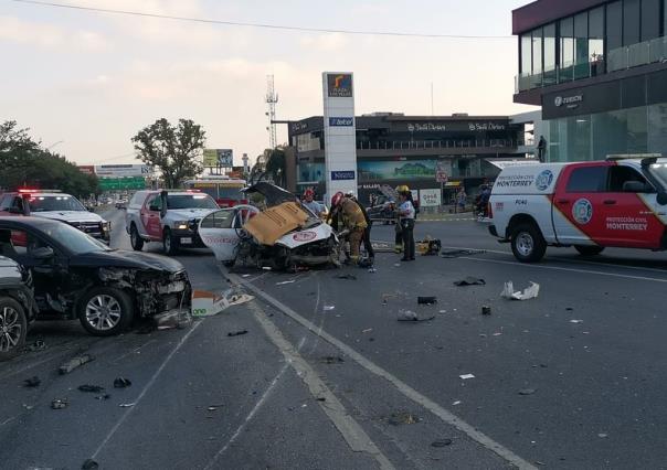 Aumenta a cuatro la cifra de muertos por choque múltiple en Garza Sada