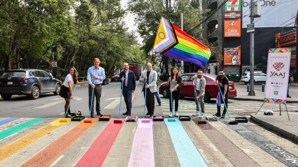 Yaaj Transformando Tu Vida y Temístocles Villanueva se unen por mes del orgullo