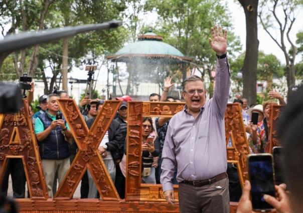 Recibe Marcelo Ebrard propuestas sobre infraestructura en Tlaxcala