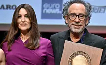 Monica Bellucci confirma romance con Tim Burton