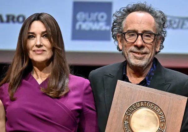 Monica Bellucci confirma romance con Tim Burton