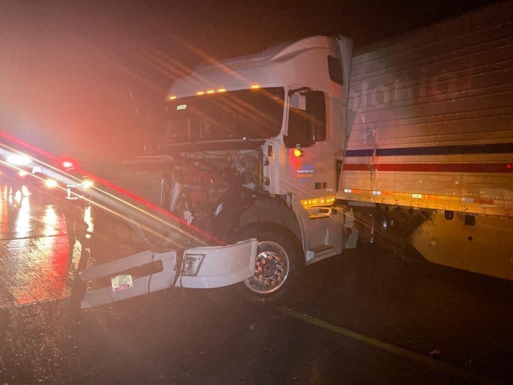 Choque múltiple deja un muerto y 2 heridos en Zacatecas