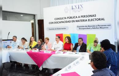 Realizan foro de consulta con personas con discapacidad en La Laguna