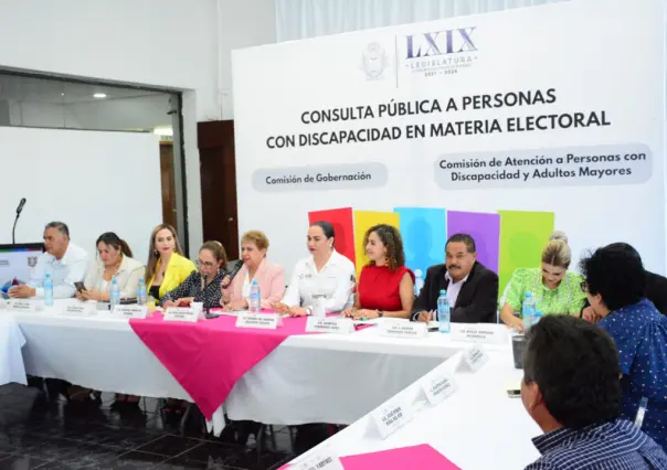 Realizan foro de consulta con personas con discapacidad en La Laguna