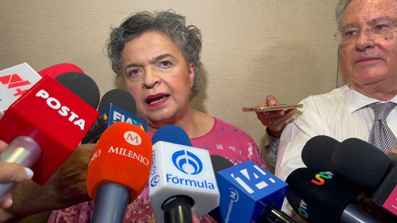 Beatriz Paredes Rangel pidió, al presidente de México, sacar las manos del proceso electoral y que se entretenga con su partido. Foto: Itzel Negrete