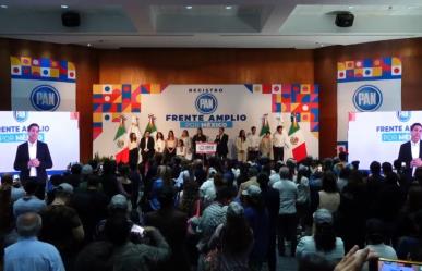 Se ausenta Cabeza de Vaca en su registro en el Frente Amplio por México