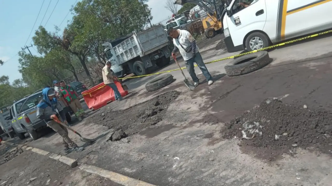 Después  de la tormenta, a limpiar calles de Tlalnepantla