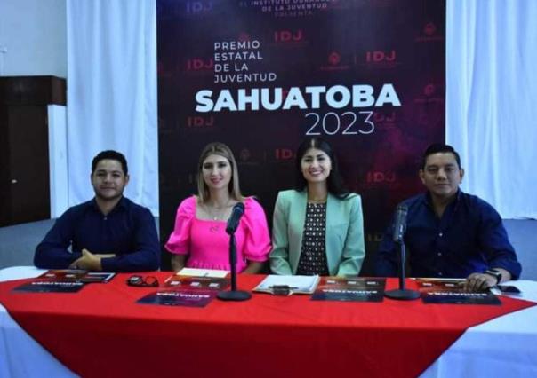 Presentan convocatoria para el Premio Estatal de la Juventud Sahuatoba 2023