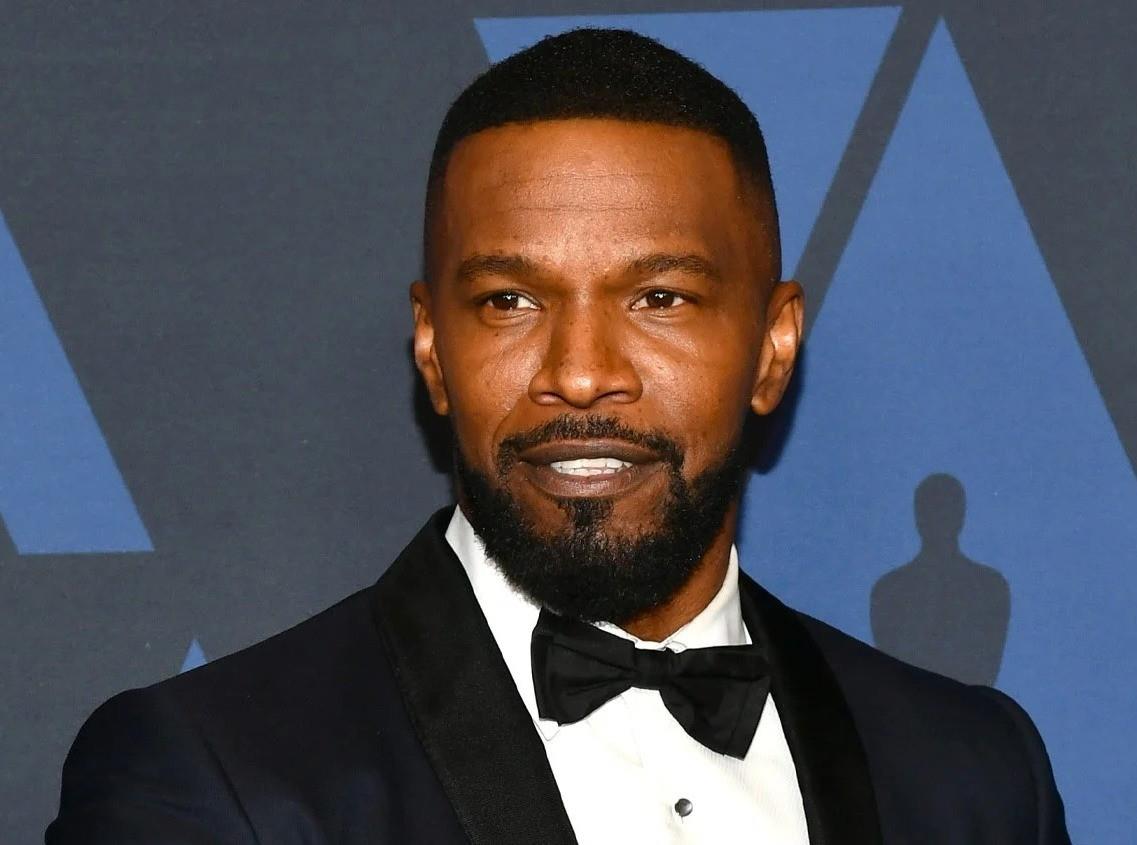 Dicho video demuestra que Jamie Foxx ya está más recuperado y que dentro de poco se le podría ver en el rodaje de una nueva película. Foto: Daily.