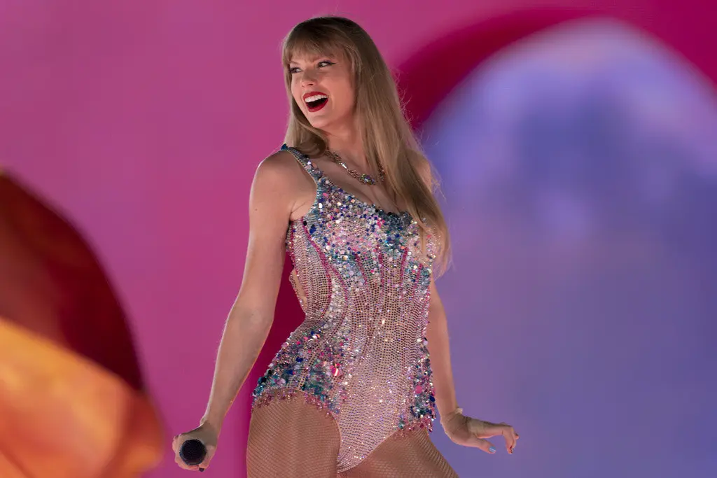 Taylor Swift durante un concierto del Eras Tour el viernes 5 de mayo de 2023, en el Nissan Stadium de Nashville, Tennessee. (AP Foto/George Walker IV, Archivo)