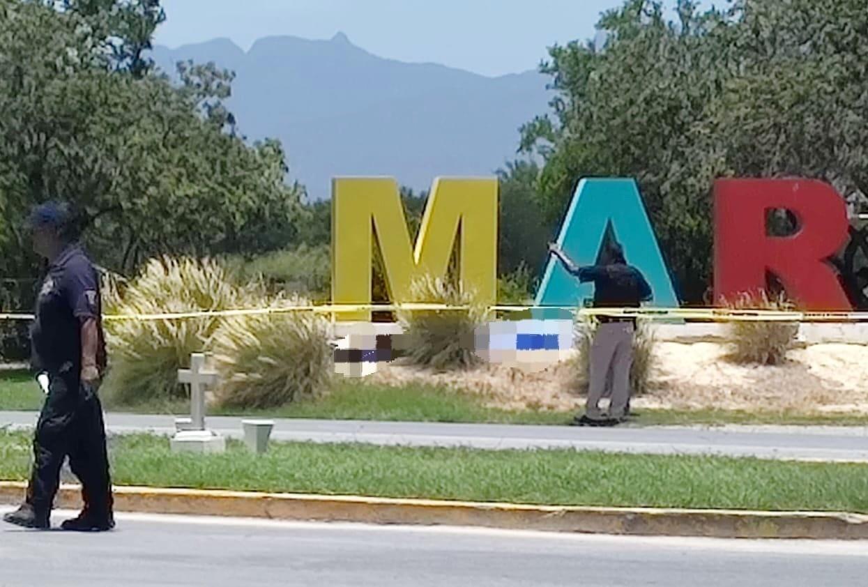 El hallazgo ocurrió en el bulevar Alfonso Martinez Domínguez y la carretera a Zuazua, cerca del centro del municipio. Foto: Al Dia N.L.