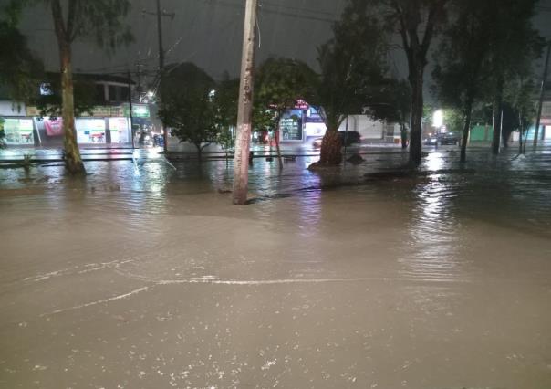 Lluvia provoca caos y afectaciones en Tecamác y Coacalco