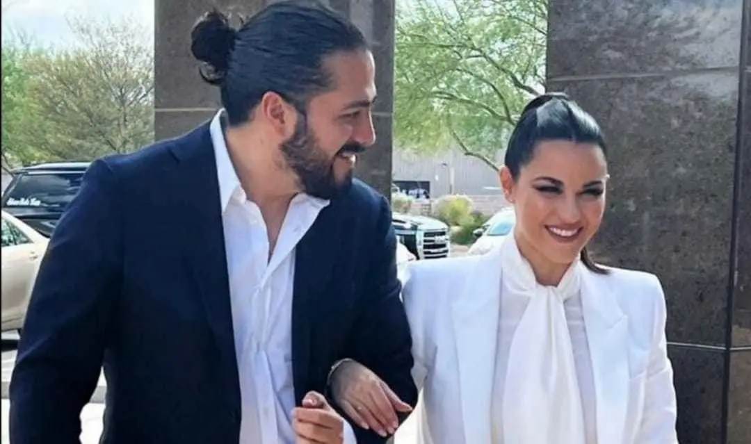 Maite Perroni y Andrés Tovar muestran a su hija, Lía, al público. Foto: Instagram