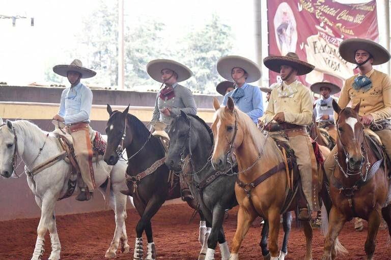 Cumple 100 años la Unión de Asociaciones de Charros del Edomex