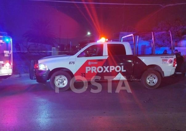 Muere mujer tras balacera contra domicilio en Escobedo