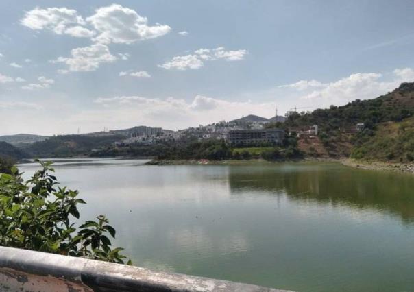 Urgen clausura del relleno sanitario de Tepatlaxco por daño ambiental