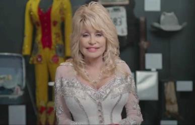 Dolly Parton revela que desea morir sobre el escenario