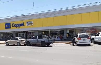 Irrumpen hombres armados en tienda departamental tras persecución en Sonora