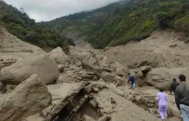 Avalancha de tierra deja 15 muertos en Colombia