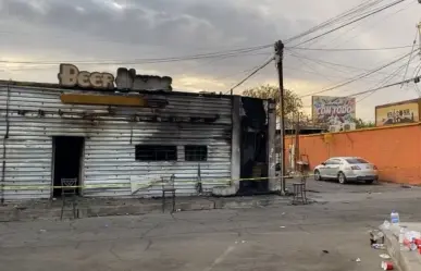 11 personas fallecen en incendio provocado por explosivo en un bar de Sonora